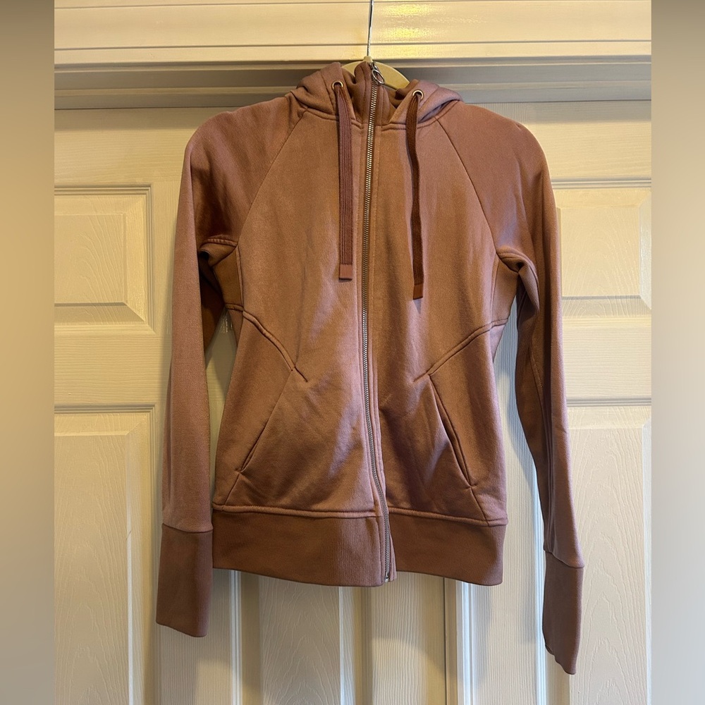 Athleta Triumph Lux Shine jacket